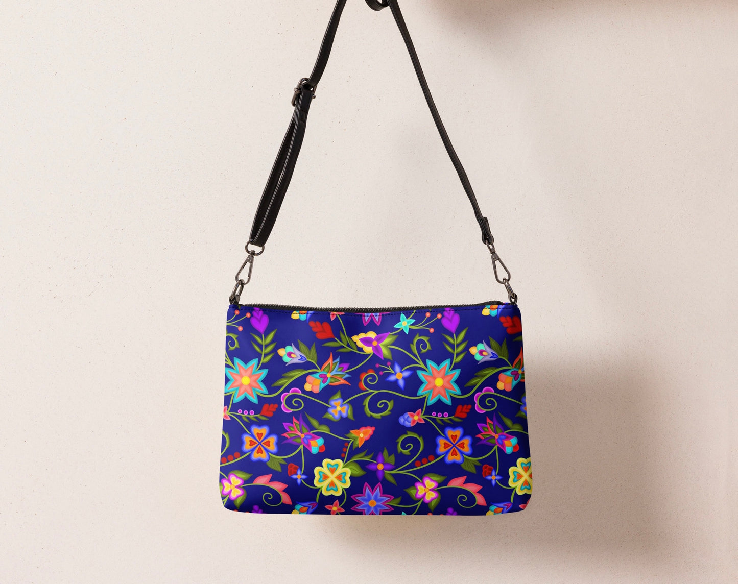 Floral crossbody/wristlet